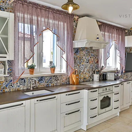 Vista - Salty Kisses S Apartment
